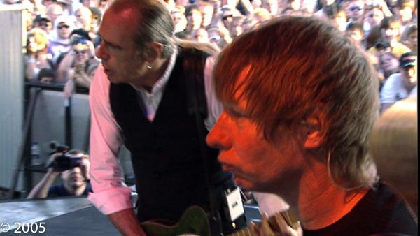 FRANCIS ROSSI &amp; JOHN RHINO EDWARDS - THE PARTY AINT OVER YET 2005