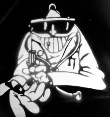 1280px-Dr-Feelgood_mascot_stencil_FoP-de